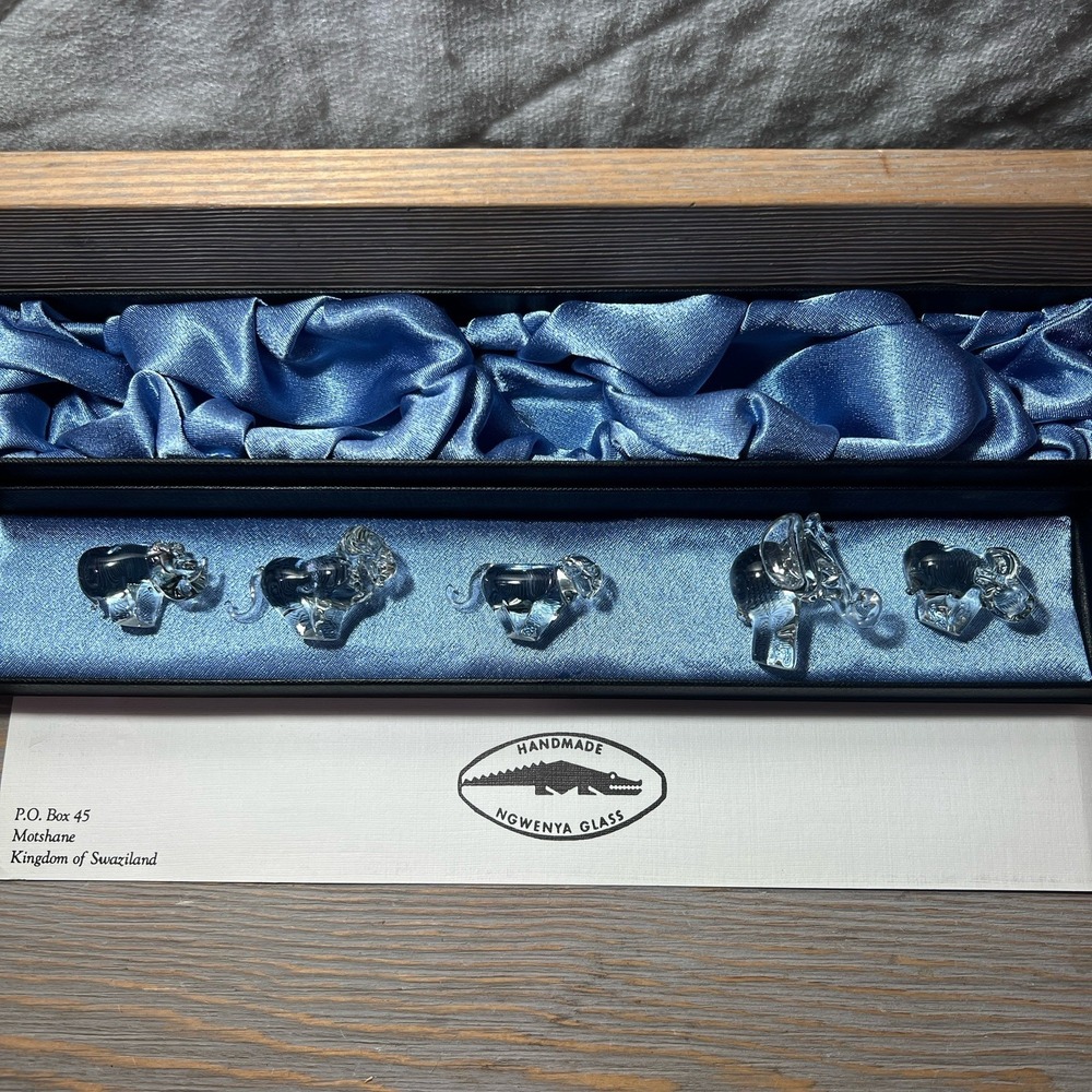 Set of 5‎ Ngwenya Glass Animal Figurines From Swaziland with original wooden box